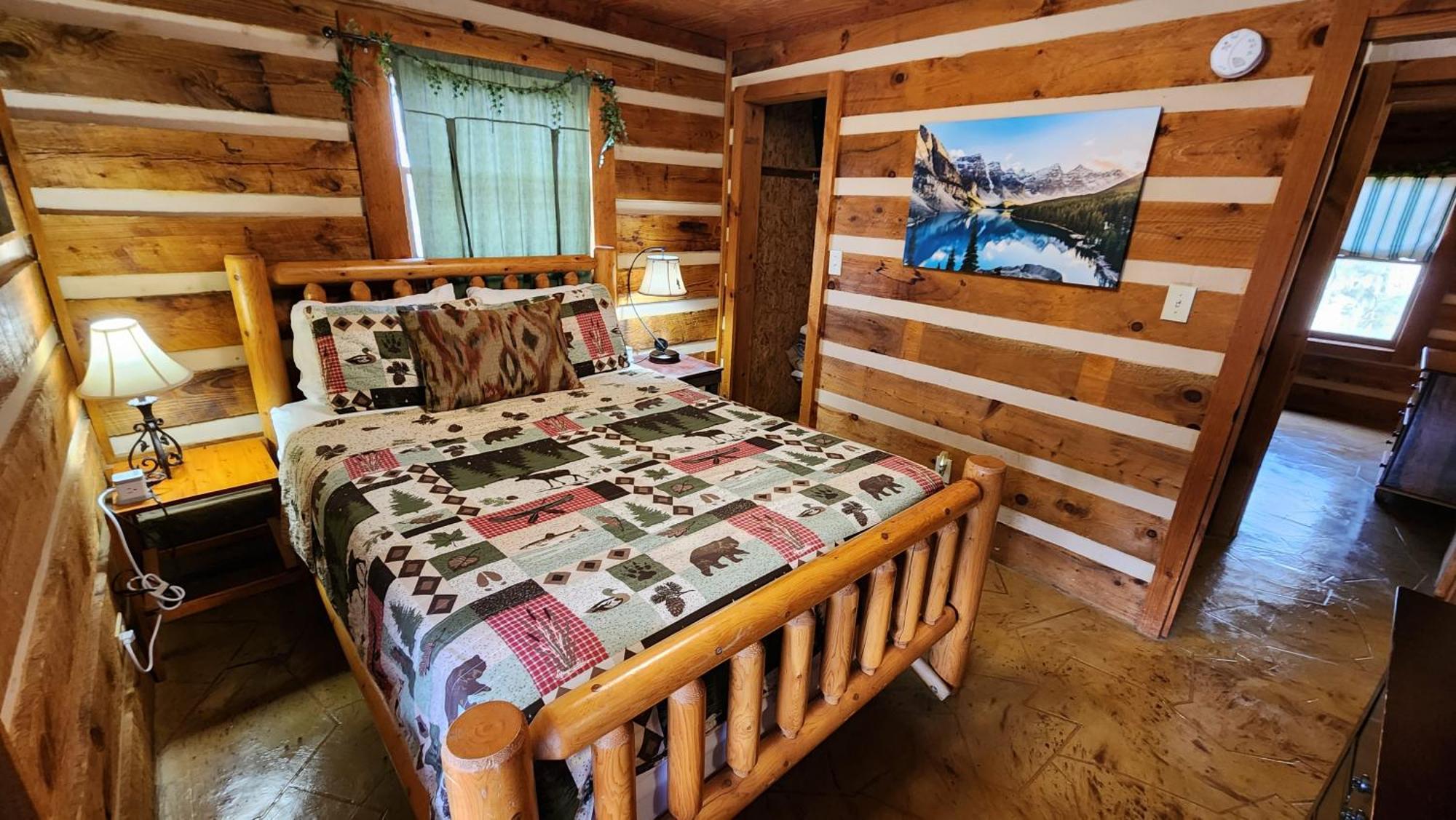 Rustic Cabin Sevierville Exterior photo